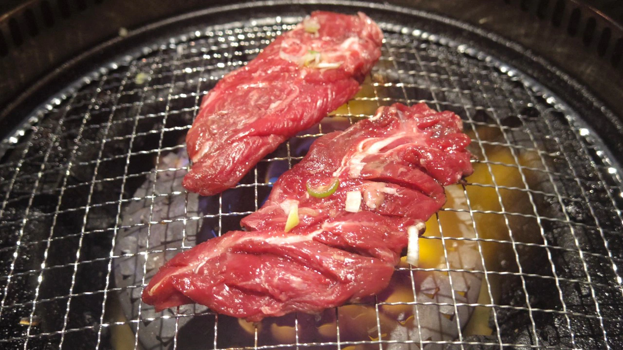 牛せせり肉